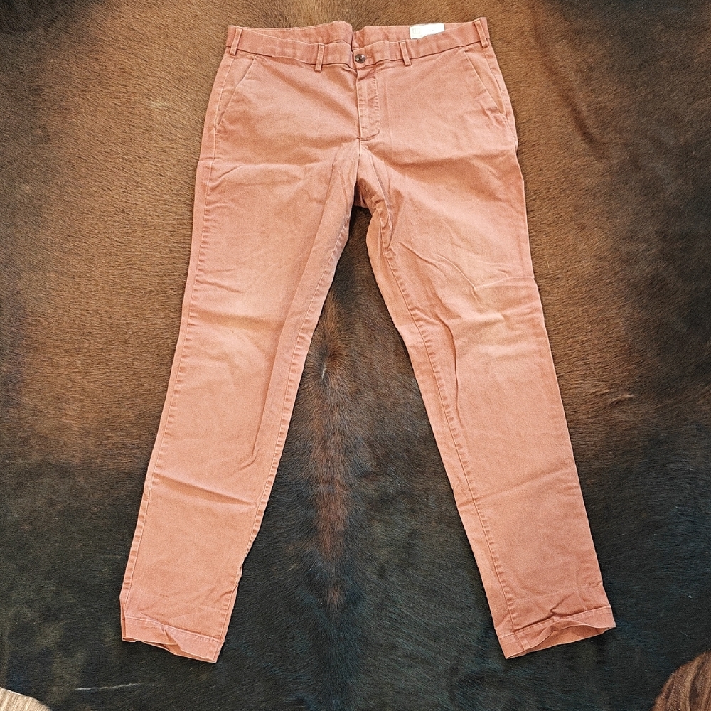 GAP Men's Slim Tall Rust Chinos